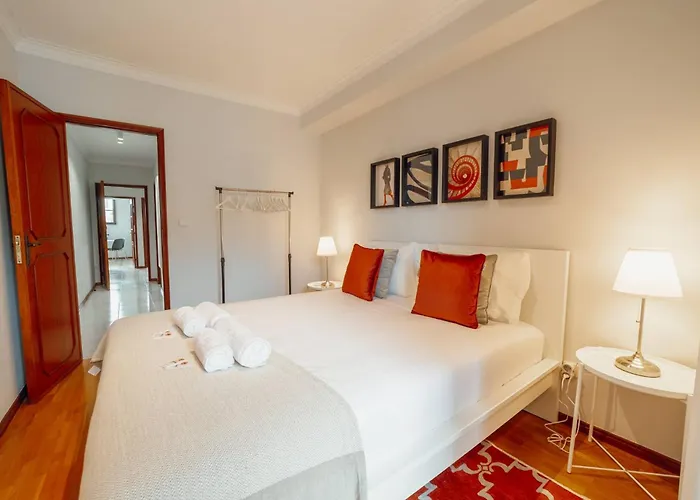 Bonfim Vintage By Hosty * Oporto